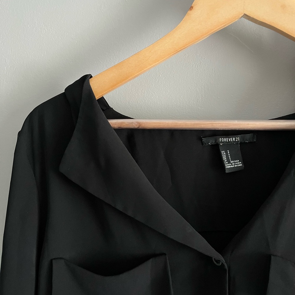 Forever21 Long sleeve blouse